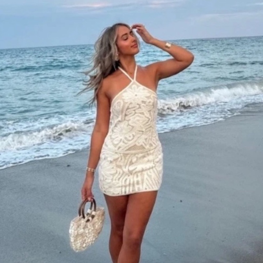 VIRAL NEW ! ZARA 2025 COLLECTION BLOGGER FAV DRESS 
M 
🚨FIRM PRICE NO DISCOUNT - Picture 15 of 15